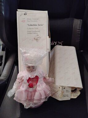 Marie Osmond Collectibles Series Some Bunny Loves You #1758 Limited Edition